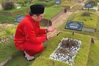 PRN Negeri Sembilan: Calon PH ziarah pusara isteri sebelum penamaan calon