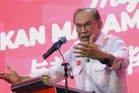 Jawatan menteri besar bukan rebutan - Anwar