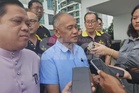 'Terpaksa duduk hotel, tumpang rumah keluarga' - Penduduk Putatan terbeban krisis air berlarutan