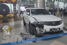 Tertekan pedal minyak, SUV rempuh pintu lapangan terbang Kota Kinabalu