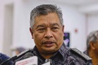 Pasport 10 tahun diteruskan, hanya tambahan lebih 10 tahun dihentikan - JIM