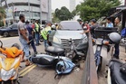Wanita maut dipercayai akibat serangan jantung, kereta dipandu rempuh dua motosikal
