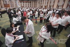 Undi DAP memilih kekal atau keluar kerajaan bermula