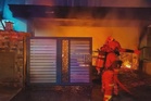 Rumah teres musnah terbakar, dipercayai berpunca EV dicas