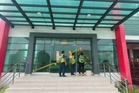 Kilang pasang Jalur Gemilang terbalik rupanya tiada lesen sah - MBIP