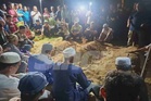 Nahas lori imigresen: Jenazah tiga beranak selamat dikebumi satu liang lahad