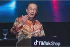 Malaysia akan semak semula pemohon pelaburan baharu, pastikan jana manfaat ekonomi - Anwar