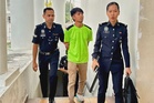 Pekerja hotel tidak mengaku amang seksual kanak-kanak Australia di warung