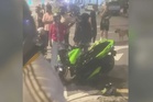 Penunggang motosikal patah kaki, tangan dilanggar kereta buat pusingan U