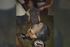 Menyamar penguat kuasa, dua lelaki peras warga asing RM1,500 dicekup orang kampung