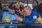 'Assalamualaikum Tun'- Bang Mat santuni Tun Dr Mahathir