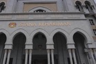 Siasatan Felda: Bekas pengarah besar tiba di mahkamah bagi prosiding reman