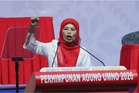 "Boleh duduk semeja tapi jangan sampai suara kita semakin kecil' - Noraini