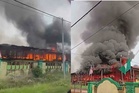 Bangunan Pasti terbakar