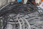 Curi kabel, ada polis... apa yang berlaku?