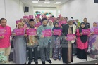 Wanita kental emosi, spiritual benteng keluarga