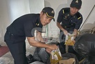Restoran arab sorok 230kg minyak peket dalam longgokan sampah