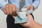 Gaji baharu: Jangan lupa orang lama