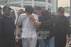 Pengarah syarikat, pekerja kilang didakwa curi 'lori hijau', halang tugas polis