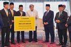Sultan Selangor terima zakat RM41.72 juta