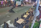 Pejalan kaki terpelanting selepas dirempuh motosikal