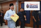 Peruntukan bina, selenggara kuaters pasukan keselamatan, doktor dan guru ditingkatkan RM2.3 bilion