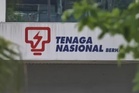 Dua kakitangan teknikal TNB cedera dalam kebakaran PMU Kangkar Tebrau