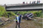 Jururawat maut pacuan empat roda terjunam ke sungai