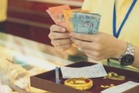Pensyarah gadai barang kemas bayar 'ikat jamin'