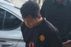 Lelaki cederakan anggota polis guna parang dipenjara tujuh tahun, dua sebatan