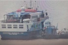 Feri bawa 251 penumpang terkandas di beting pasir Kuala Perlis