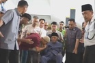 Tun M kongsi video solat Jumaat di Masjid Negara, warga maya titip doa