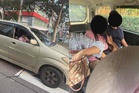 Mengaku keluar bersiar-siar, rupanya jadi pemandu kereta sapu