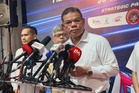 Dari kepala sampai kaki! Pemeriksaan penumpang, bagasi di KLIA bakal diperket demi banteras dadah – Saifuddin
