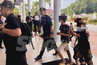 Ugut wanita warga emas: Tiga kanak-kanak Myanmar tidak mengaku salah