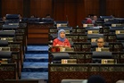 Kerajaan rancang naikkan elaun penjaga warga emas 