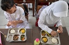 Program makanan percuma Prabowo buat 2,000 pelajar, guru sakit