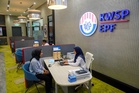 Hampir empat daripada 10 ahli KWSP capai sasaran Simpanan Asas RM390,000