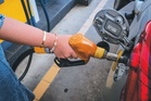 Harga minyak mentah turun mendadak ke paras AS$80 setong