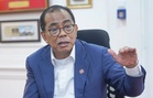 Tuas keselamatan terlepas punca bom tangan meletup