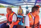 Tiga dekad kemudi bot, Mok Ku pernah menangis