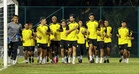 Fokus buru tiga mata penuh