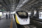 Lima  pelajar mohon maaf kerana biadab dalam tren