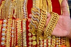 Harga emas susut hingga RM580 segram