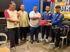 PKHP suntik semangat, beri sumbangan buat pasukan sepak takraw Perlis