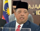‘Jangan ganggu pentadbiran, tunggu PRU16’