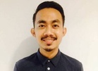 Penulis blog kekal lepas bebas buat hantaran jelik