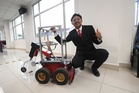 Robot autonomi ciptaan pelajar UPM bantu atasi isu kutipan buah lerai sawit