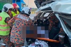 Wanita maut nahas tiga kenderaan di WCE