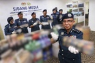 Kastam rampas rokok, arak seludup bernilai RM2.52 juta